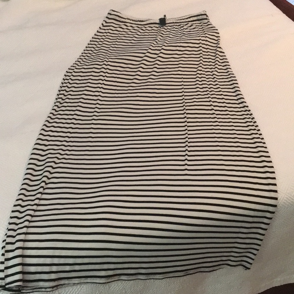 White House Black Market Maxi Skirt